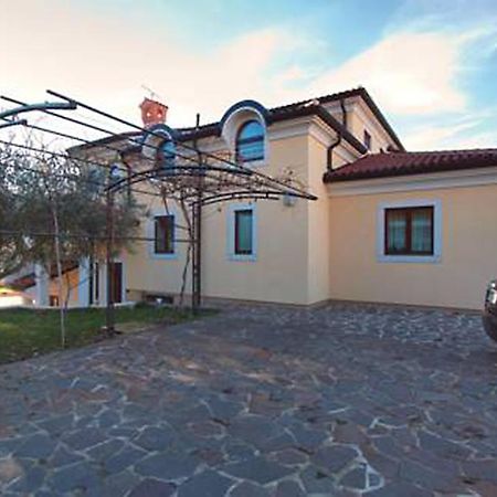 Apartments Villa Teuta Умаг Екстериор снимка