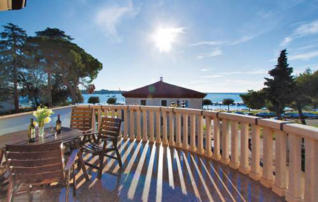 Apartments Villa Teuta Умаг Екстериор снимка